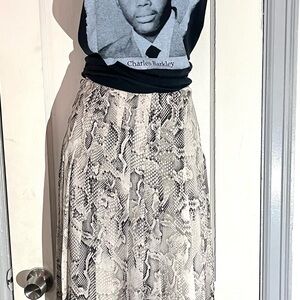 NWOT House Black Market python skirt, size 12